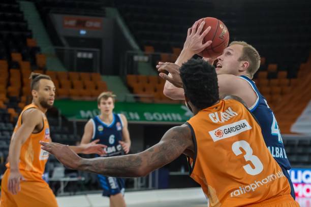 后的热门话 后的热门话